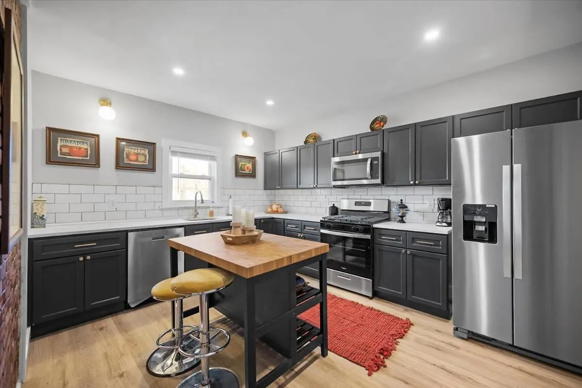 Classic Pittsburgh 4 Square - Easy Access To Town And Airport